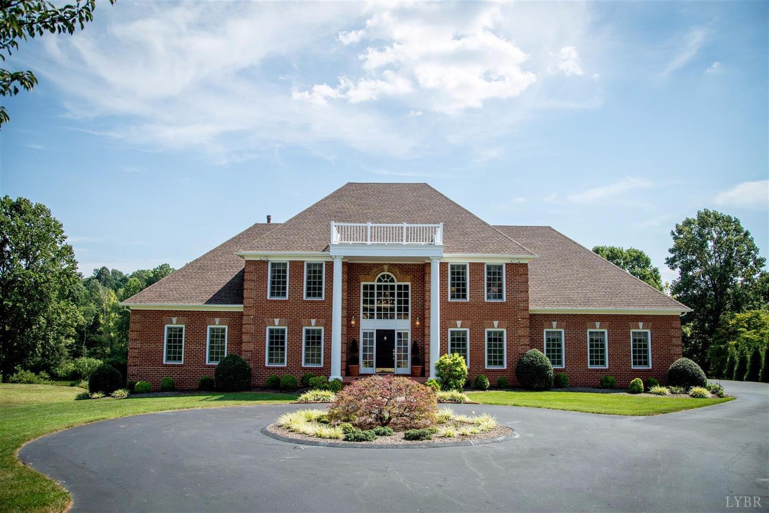 313 Spring Lake Road, Forest, VA 24551