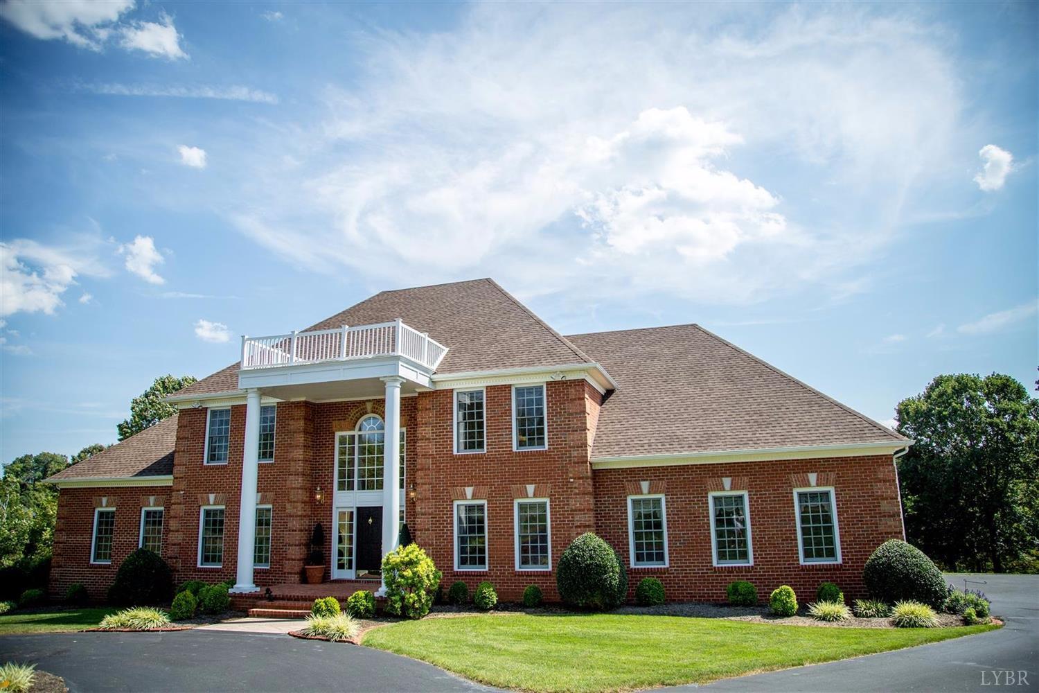 313 Spring Lake Road, Forest, VA 24551