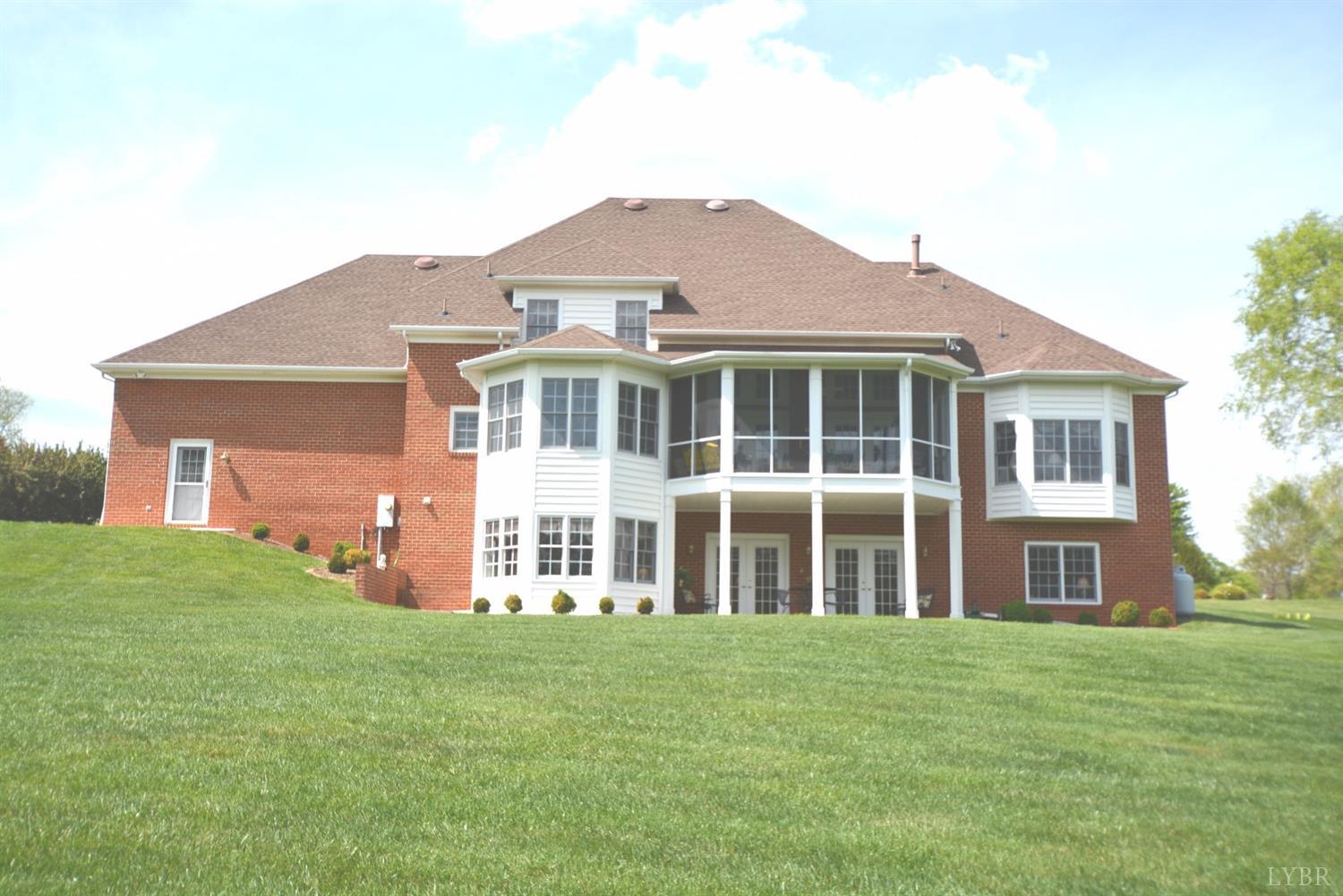 313 Spring Lake Road, Forest, VA 24551