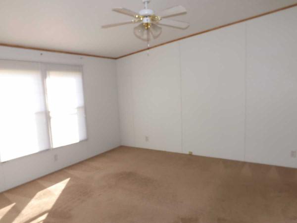 Twin Oaks Mobile Home Park 64 Longfellow DriveRustburg, VA 24588
