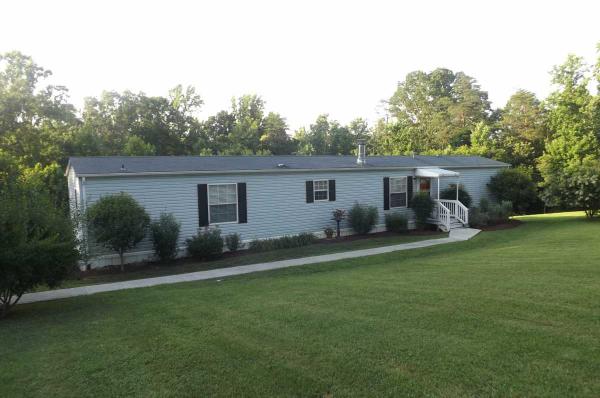 Twin Oaks Mobile Home Park Royal Ridge CircleRustburg, VA 24588