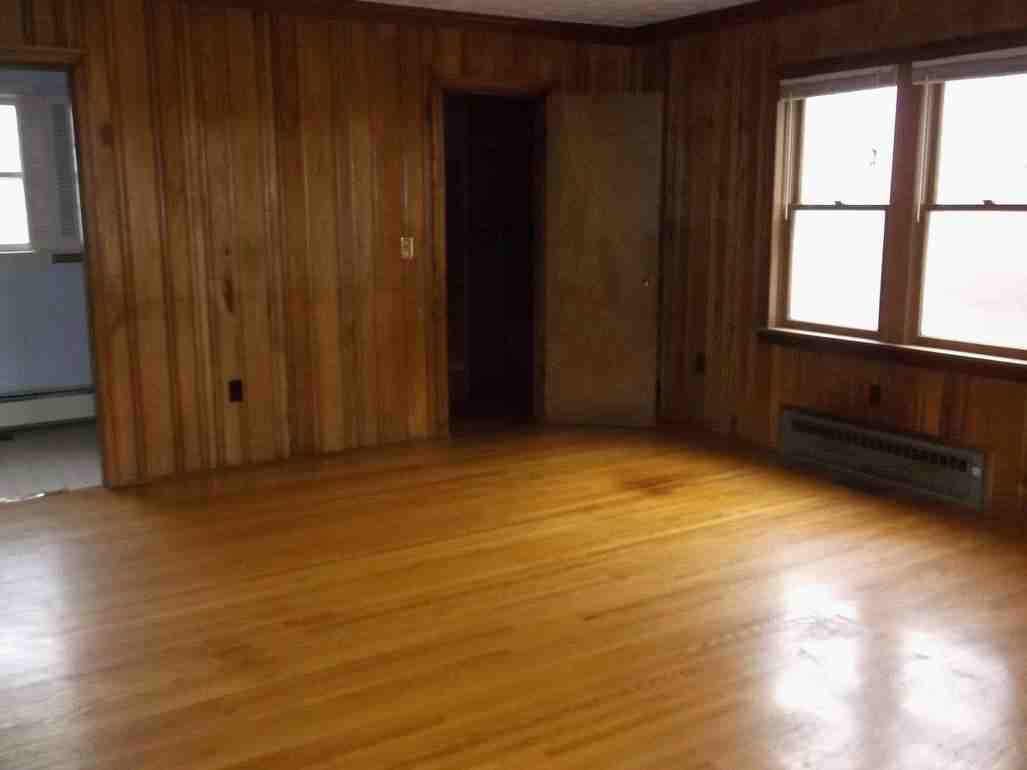 306 Circle DrBluefield, VA, 24605Tazewell County