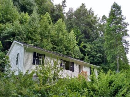 1311 Deel Fork RdGrundy, VA, 24614Buchanan County