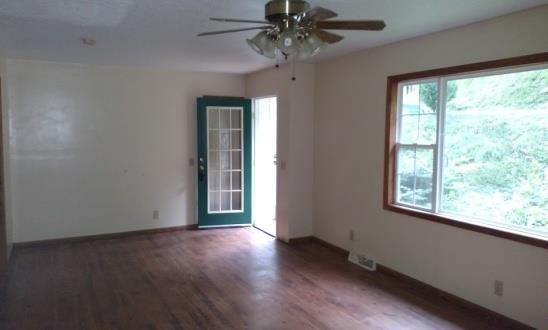 1311 Deel Fork RdGrundy, VA, 24614Buchanan County
