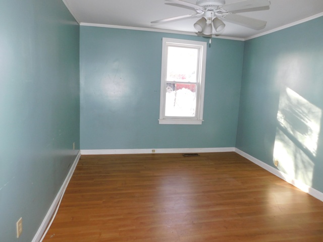 9s Pleasant StBradford, VT, 05033Orange County