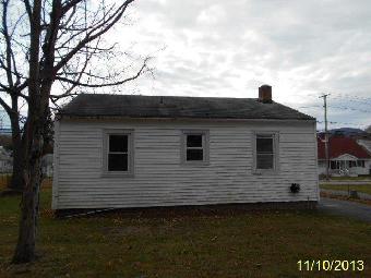 914 Gage StreetBennington, VT, 05201Bennington County