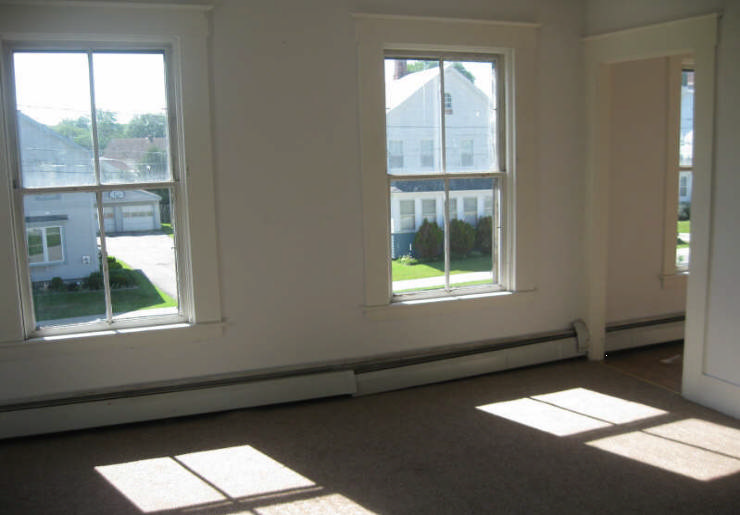 76 Smith StWest Rutland, VT, 05777Rutland County