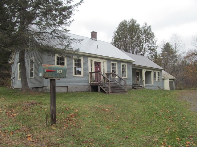 102 Sugarhouse RdWest Burke, VT, 05871Caledonia County