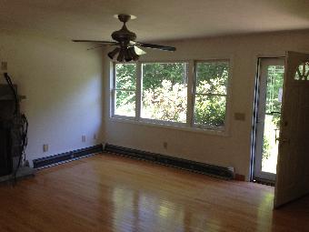 690 Spencer HollowSpringfield, VT, 05156Windsor County