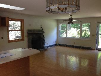 690 Spencer HollowSpringfield, VT, 05156Windsor County