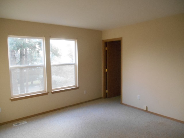 25728 130th Ave SEKent, WA, 98030King County