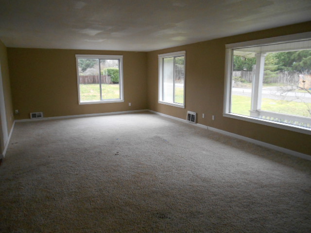 19509 SE Covington Sawyer RdKent, WA, 98042King County