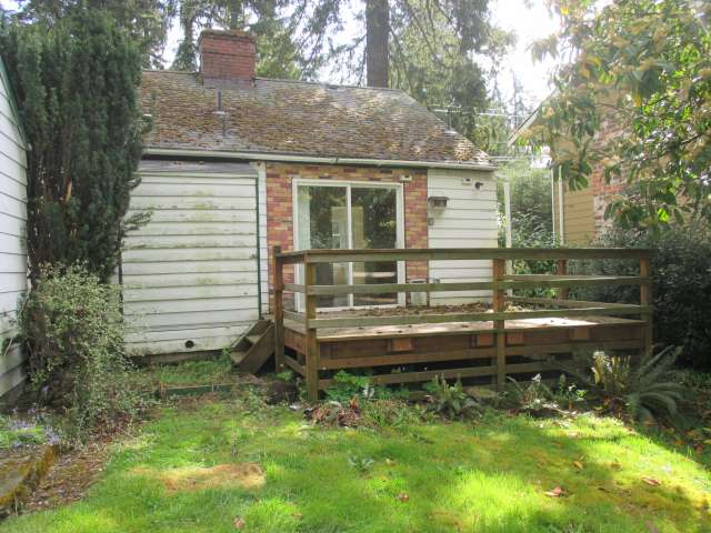 9749 Sand Point Way NESeattle, WA, 98115King County