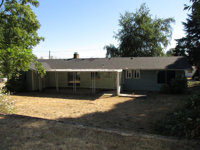 18437 8th Ave SDes Moines, WA, 98148King County