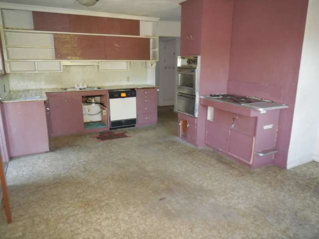 13442 6th Ave SBurien, WA, 98168King County