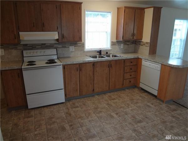 Bow Lake Residential Comm3214 S. 180th Pl #26Seatac, WA 98188
