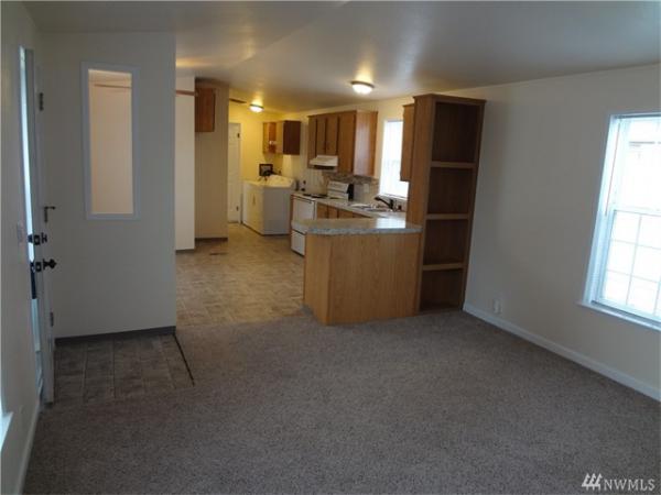 Bow Lake Residential Comm3214 S. 180th Pl #26Seatac, WA 98188