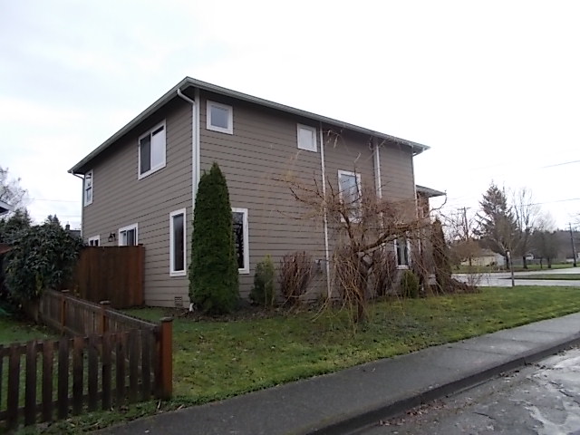 805 E 1st StArlington, WA, 98223Snohomish County