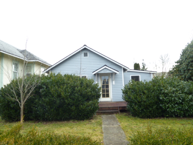 227 N Madison StMonroe, WA, 98272Snohomish County