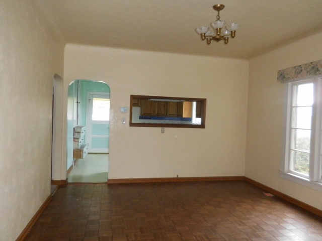 643 N Charleston AvBremerton, WA, 98312Kitsap County