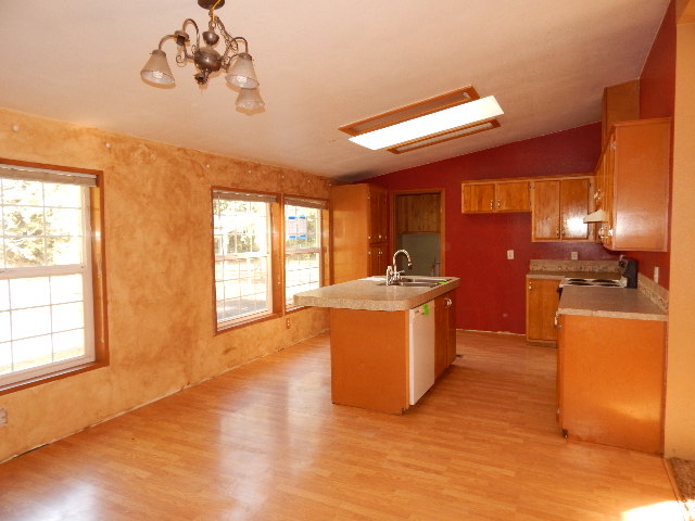 44 Snow LnPort Angeles, WA, 98362Clallam County