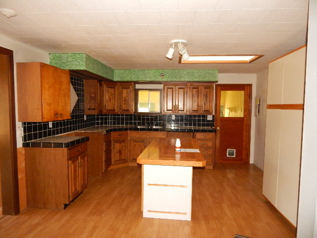 522 N Larch AvePort Angeles, WA, 98362Clallam County