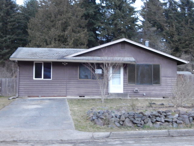 1723 W 10th StPort Angeles, WA, 98363Clallam County
