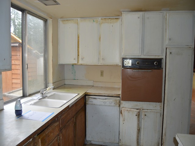 2598 Pine Tree Driv SEPort Orchard, WA, 98366Kitsap County