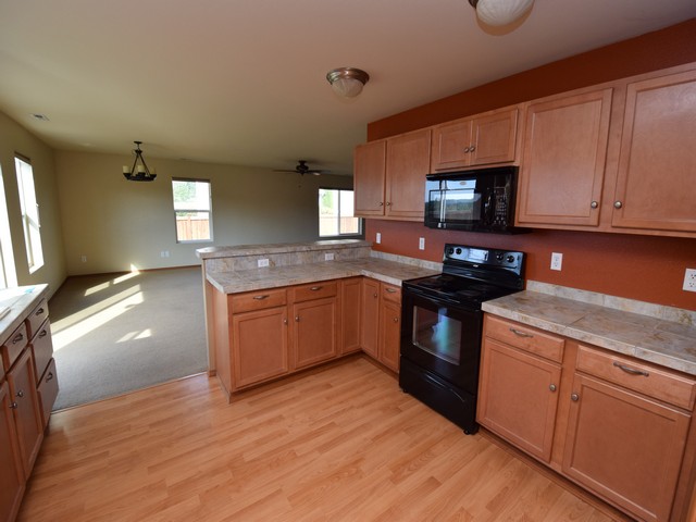 2470 SW Siskin CirPort Orchard, WA, 98367Kitsap County