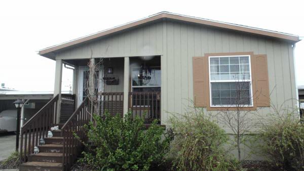 Golden Rose MHP5923 106th Ave Ct EPuyallup, WA 98372