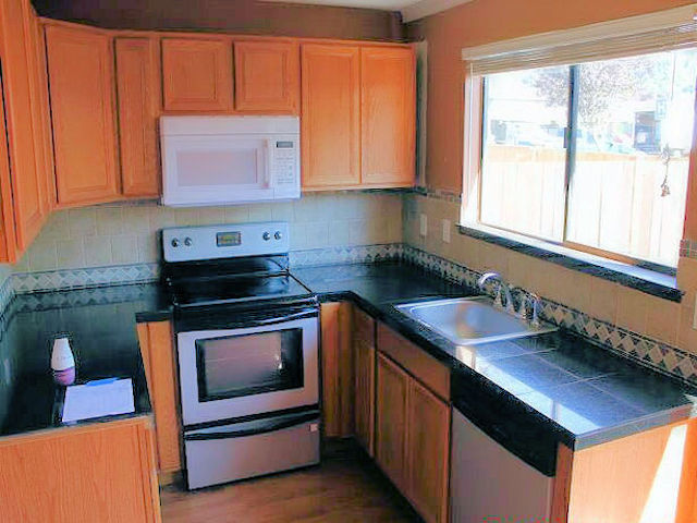 1016 9th St SE Unit 7Puyallup, WA, 98372Pierce County