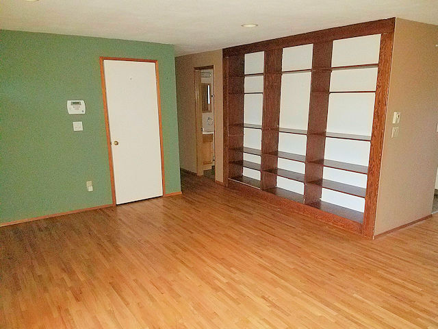 3008 4th St Pl SEPuyallup, WA, 98374Pierce County