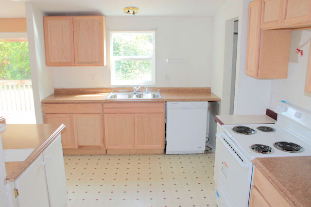 15707 83rd Ave EPuyallup, WA, 98375Pierce County