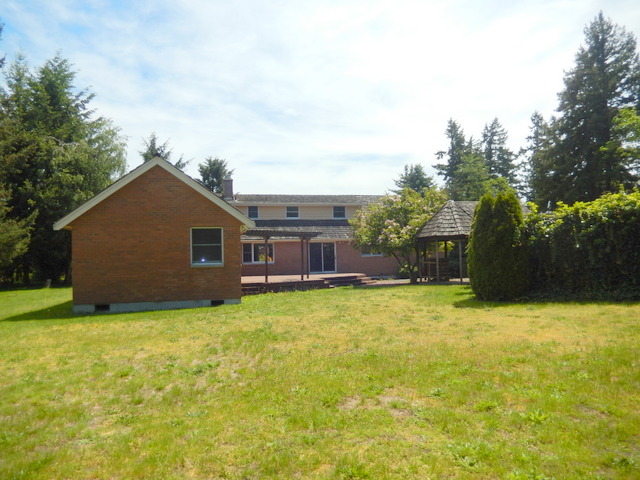 1915 184th St ESpanaway, WA, 98387Pierce County