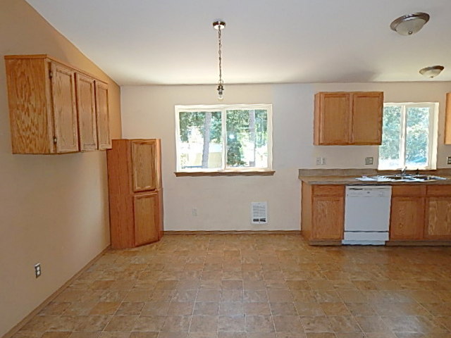 25409 31st Ave ESpanaway, WA, 98387Pierce County