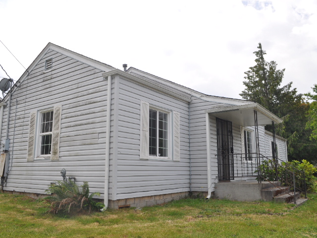 7401 S J StTacoma, WA, 98408Pierce County