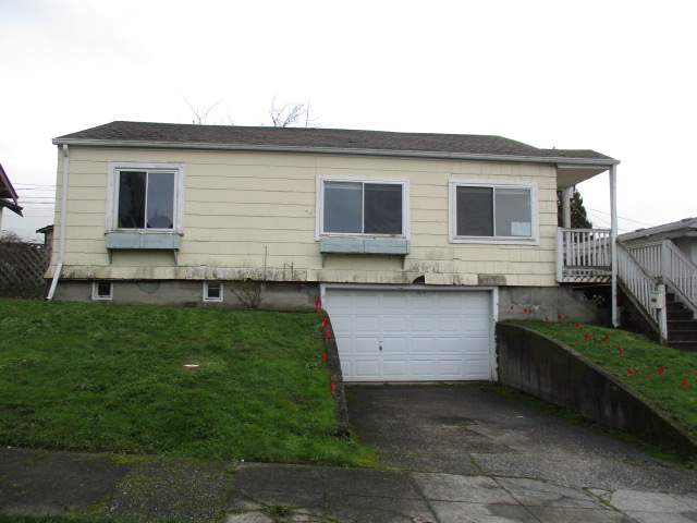 5229 S State StTacoma, WA, 98409Pierce County
