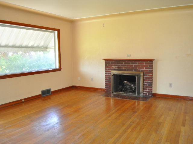 7441 S Warner StTacoma, WA, 98409Pierce County