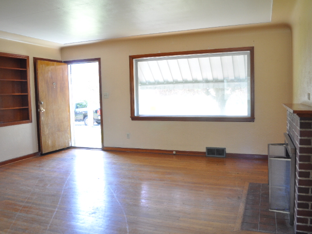 7441 S Warner StTacoma, WA, 98409Pierce County