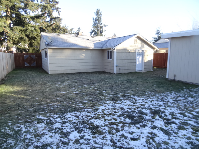 1304 116th St STacoma, WA, 98444Pierce County