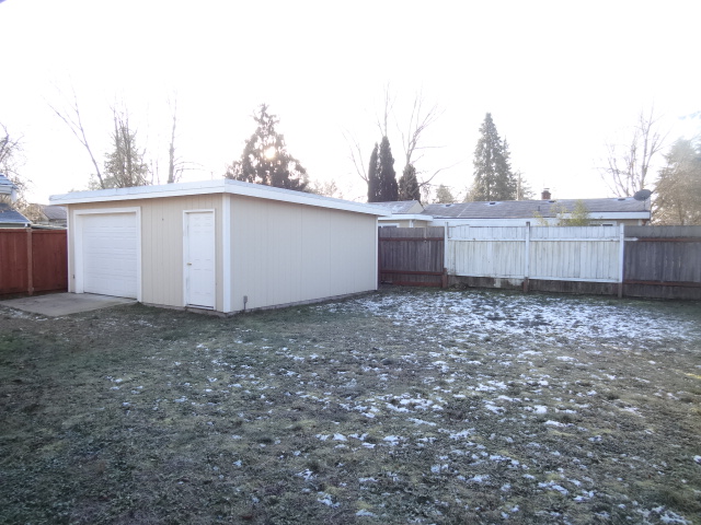 1304 116th St STacoma, WA, 98444Pierce County