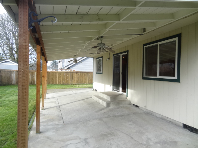 912 128th Street Ct ETacoma, WA, 98445Pierce County