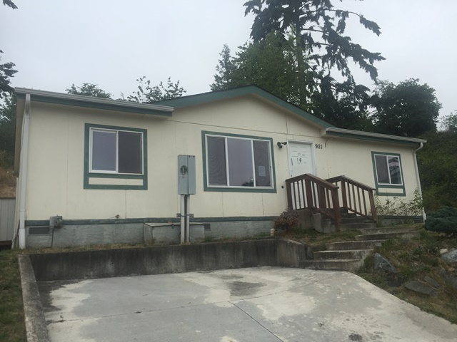921 132nd St ETacoma, WA, 98445Pierce County