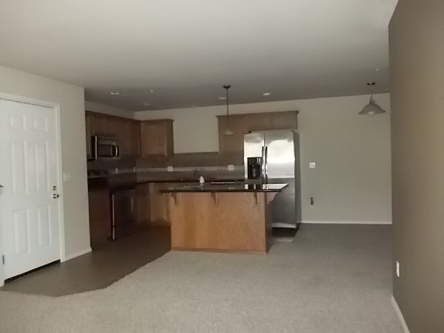 1407 Evergreen Park Dr SW Unit 202Olympia, WA, 98502Thurston County