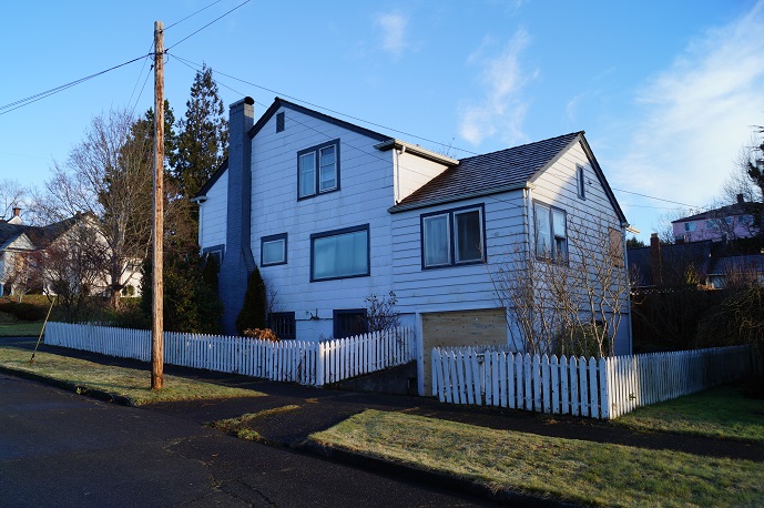 221 W 7th StAberdeen, WA, 98520Grays Harbor County
