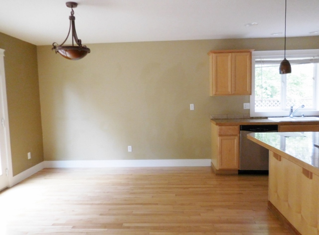 250 E Sterling DrAllyn, WA, 98524Mason County