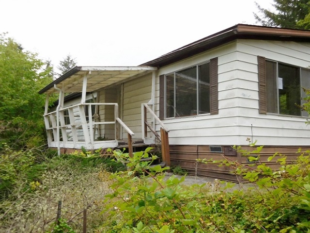 271 NE Larson Lake RdBelfair, WA, 98528Mason County