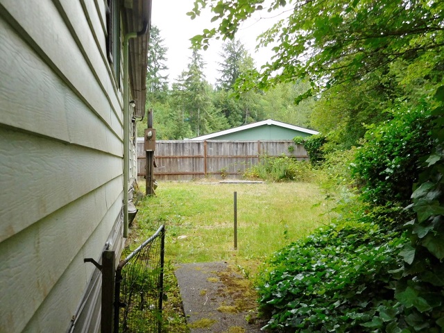 271 NE Larson Lake RdBelfair, WA, 98528Mason County