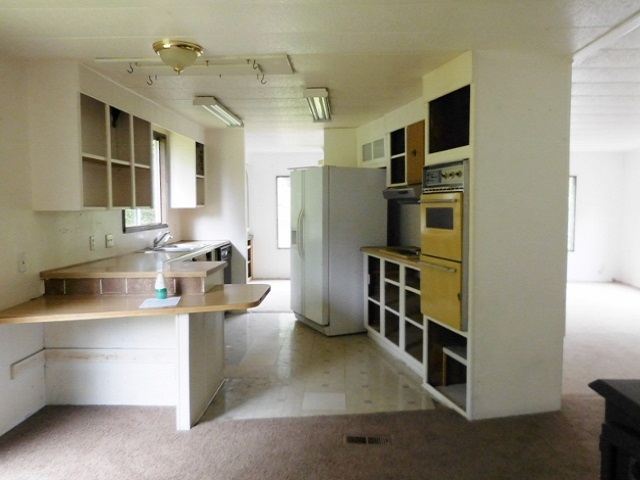 271 NE Larson Lake RdBelfair, WA, 98528Mason County