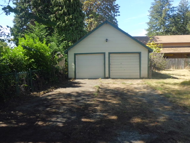 1113 Eshom RoadCentralia, WA, 98531Lewis County
